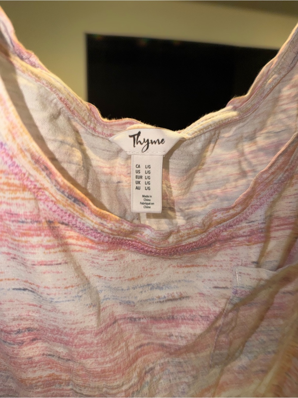 Light Pink Striped Women’s Short Sleeve Top - Unknown Brand - Picture 3 of 3